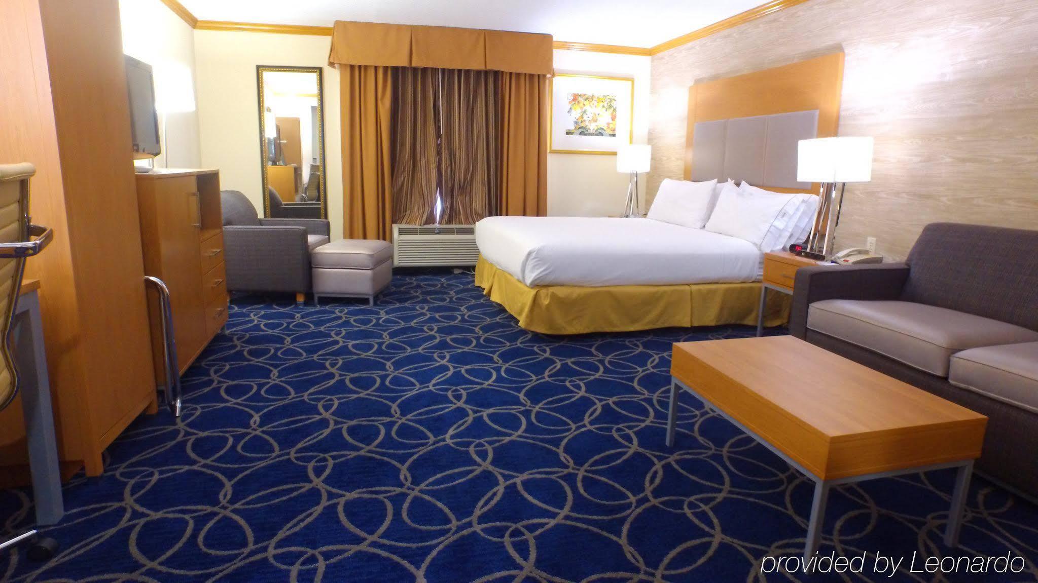 Comfort & I-10 West Energy Corridor 3* Houston
