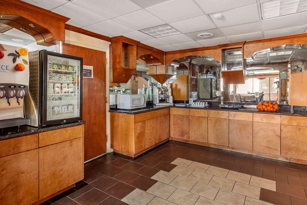Hotel Comfort & I-10 West Energy Corridor 3*